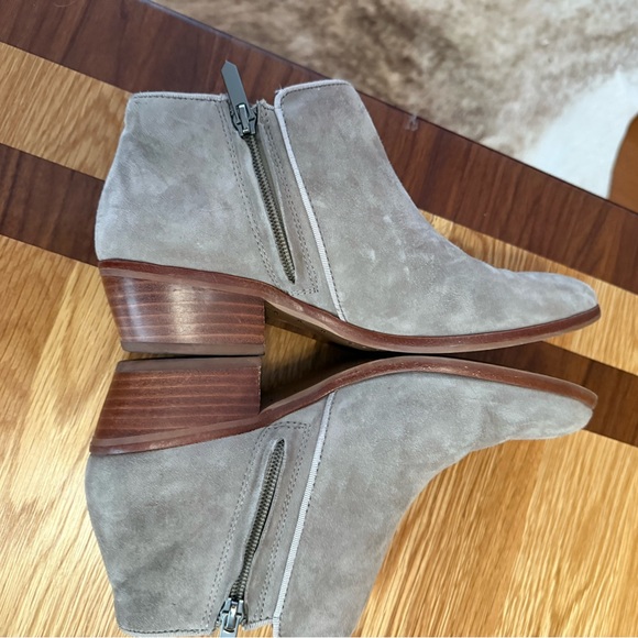 Sam Edelman booties - Picture 6 of 6